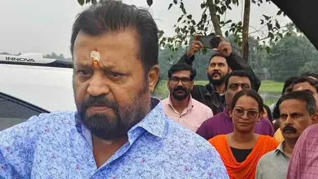 kerala: भाजपा की कड़ी आलोचना के बीच केंद्रीय मंत्री सुरेश गोपी का जवाब kerala: भाजपा की कड़ी आलोचना के बीच केंद्रीय मंत्री सुरेश गोपी का जवाब