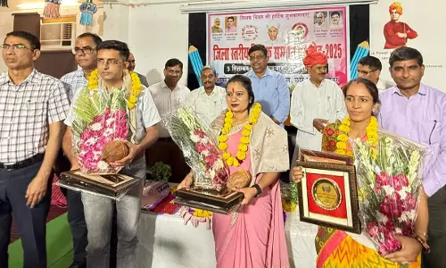 Jaipur: शिक्षक दिवस पर शिक्षकों की सेवा और मेहनत को सम्मानित कर सराहा गया