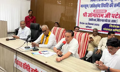 Jaipur: संसदीय कार्य मंत्री एवं जिला प्रभारी मंत्री ने विधानसभा क्षेत्र लूणी की समीक्षा Jaipur: संसदीय कार्य मंत्री एवं जिला प्रभारी मंत्री ने विधानसभा क्षेत्र लूणी की समीक्षा