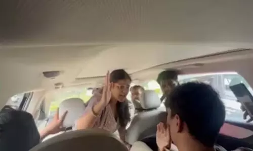 लखनऊ Amity के छात्र को सहपाठियों ने कैंपस में 50-60 बार थप्पड़ मारे, वीडियो वायरल लखनऊ Amity के छात्र को सहपाठियों ने कैंपस में 50-60 बार थप्पड़ मारे, वीडियो वायरल