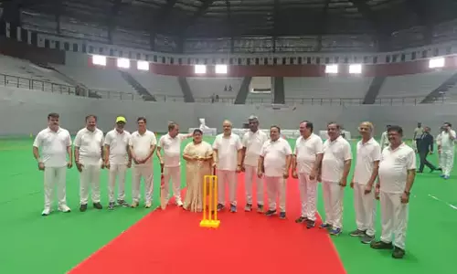 CG हाईकोर्ट के चीफ जस्टिस ने लिए 6 विकेट, जज और बार एसोसिएशन के बीच जबरदस्त मैच