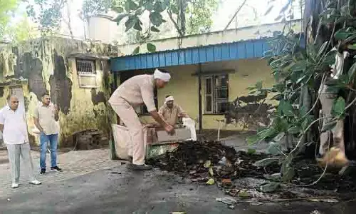 Karnal को स्वच्छ रखने के लिए नगर निगम पार्षदों और स्थानीय लोगों को शामिल कर रहा Karnal को स्वच्छ रखने के लिए नगर निगम पार्षदों और स्थानीय लोगों को शामिल कर रहा