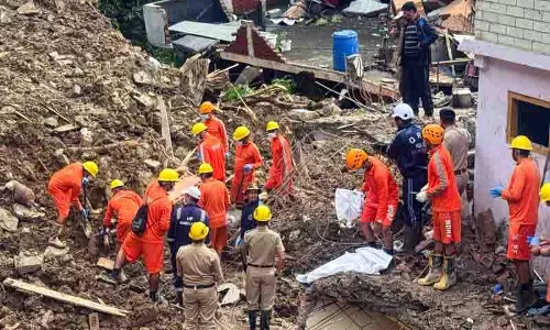 Kullu में दो भूस्खलनों के बाद लापता 7 लोगों की तलाश जारी