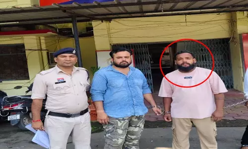 Raipur Breaking: रायपुर में पकड़ाया मुकेश बनिया का लाखों का गांजा, उत्तम दीप गिरफ्तार