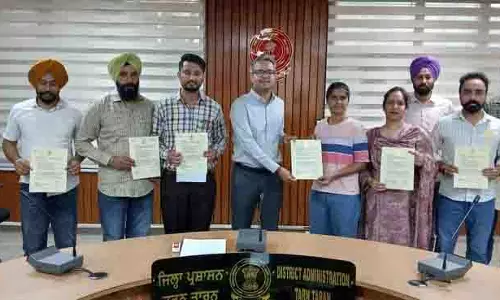 Tarn Taran में सरकारी स्कूल के शिक्षकों को सम्मानित किया गया