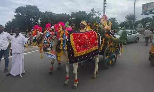 बैलगाड़ी पर गणेश जुलूस.. चंदा नदी में विसर्जन बैलगाड़ी पर गणेश जुलूस.. चंदा नदी में विसर्जन