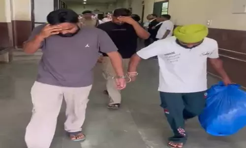 15 सितंबर तक न्यायिक रिमांड पर भेजे गए पाकिस्तान ड्रग्स नेटवर्क के तीनों आरोपी 15 सितंबर तक न्यायिक रिमांड पर भेजे गए पाकिस्तान ड्रग्स नेटवर्क के तीनों आरोपी