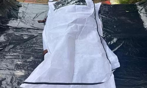 CG BREAKING: ऑपरेशन मानसून की बड़ी सफलता, 8 लाख की इनामी महिला नक्सली ढेर CG BREAKING: ऑपरेशन मानसून की बड़ी सफलता, 8 लाख की इनामी महिला नक्सली ढेर