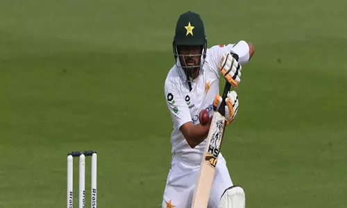 दक्षिण अफ्रीका टेस्ट से पहले Babar Azam लाल गेंद प्रशिक्षण में शामिल दक्षिण अफ्रीका टेस्ट से पहले Babar Azam लाल गेंद प्रशिक्षण में शामिल