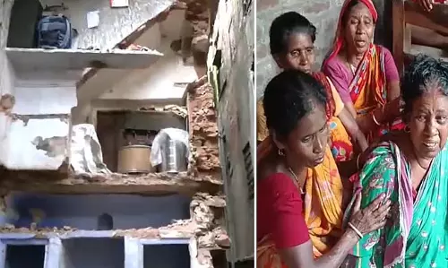 Rajasthan में इमारत ढहने से पिता और पुत्री की मौत Rajasthan में इमारत ढहने से पिता और पुत्री की मौत