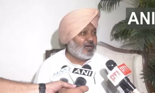 पंजाब में बाढ़ का भयंकर असर: वित्त मंत्री चीमा ने केंद्र की आलोचना की पंजाब में बाढ़ का भयंकर असर: वित्त मंत्री चीमा ने केंद्र की आलोचना की