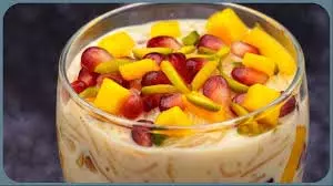 Sewai Fruit Custard Recipe: टेस्टी सेवई फ्रूट कस्टर्ड रेसिपी Sewai Fruit Custard Recipe: टेस्टी सेवई फ्रूट कस्टर्ड रेसिपी
