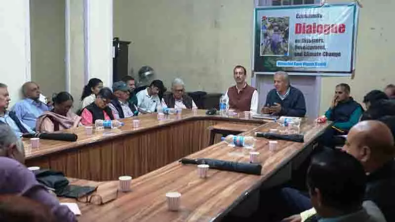 विशेषज्ञों ने जलवायु जोखिमों की ओर इशारा किया, Himachal में सख्त नियमन की मांग की विशेषज्ञों ने जलवायु जोखिमों की ओर इशारा किया, Himachal में सख्त नियमन की मांग की