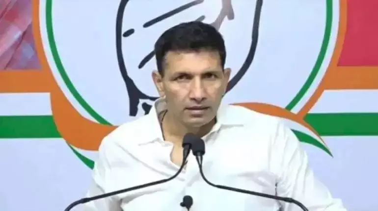 नकाबपोशों के गिरोह ने एमपी कांग्रेस प्रमुख जीतू पटवारी के घर पर धावा बोला नकाबपोशों के गिरोह ने एमपी कांग्रेस प्रमुख जीतू पटवारी के घर पर धावा बोला