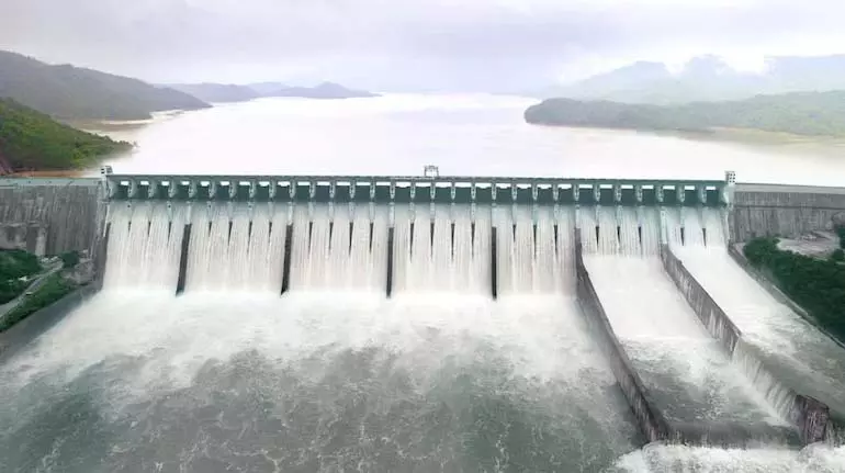 IMD ने आंध्र प्रदेश के जलाशयों में 85% क्षमता तक पहुंचने पर और अधिक बारिश का अनुमान लगाया IMD ने आंध्र प्रदेश के जलाशयों में 85% क्षमता तक पहुंचने पर और अधिक बारिश का अनुमान लगाया
