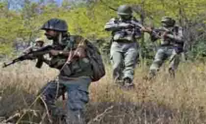 Jharkhand: चाईबासा में मुठभेड़ में 10 लाख रुपये का इनामी माओवादी मारा गया Jharkhand: चाईबासा में मुठभेड़ में 10 लाख रुपये का इनामी माओवादी मारा गया