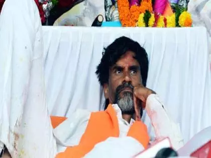 Manoj Jarange Patil मराठा समुदाय को नुकसान पहुंचा रहे हैं - आलोचना का पर्दाफाश Manoj Jarange Patil मराठा समुदाय को नुकसान पहुंचा रहे हैं - आलोचना का पर्दाफाश