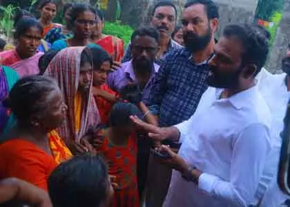 KTR ने सफाई कर्मचारी की मौत के लिए रेवंत रेड्डी सरकार को जिम्मेदार ठहराया KTR ने सफाई कर्मचारी की मौत के लिए रेवंत रेड्डी सरकार को जिम्मेदार ठहराया