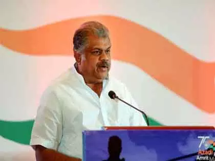 GK Vasan ने तमिलनाडु के सांसदों से सीपी राधाकृष्णन के लिए समर्थन मांगा GK Vasan ने तमिलनाडु के सांसदों से सीपी राधाकृष्णन के लिए समर्थन मांगा