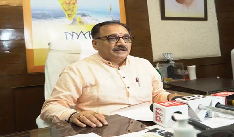 बाढ़ राहत कार्य में शामिल न होने पर केजरीवाल और आतिशी पर सवाल उठाए बाढ़ राहत कार्य में शामिल न होने पर केजरीवाल और आतिशी पर सवाल उठाए