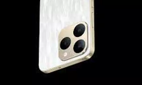Realme 15T: सेल शुरू, हजारों रुपये सस्ता मिलेगा 7000mAh बैटरी वाला धांसू फोन Realme 15T: सेल शुरू, हजारों रुपये सस्ता मिलेगा 7000mAh बैटरी वाला धांसू फोन