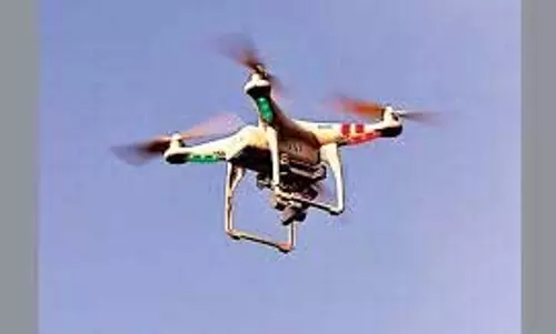 Bihar:गयाजी में उमड़े श्रद्धालु, 5500 पुलिस बल और ड्रोन से हाईटेक सुरक्षा Bihar:गयाजी में उमड़े श्रद्धालु, 5500 पुलिस बल और ड्रोन से हाईटेक सुरक्षा