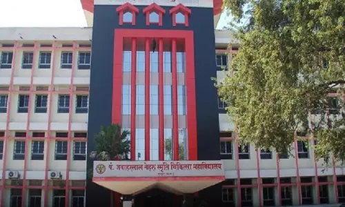 रिटायर्ड शिक्षक ने रायपुर मेडिकल कॉलेज में किया देहदान रिटायर्ड शिक्षक ने रायपुर मेडिकल कॉलेज में किया देहदान