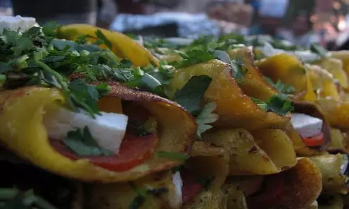 Healthy Breakfast : सुबह का नाश्ता होगा खास, फटाफट ऐसे बनाएं वेजिटेबल चीज चीला Healthy Breakfast : सुबह का नाश्ता होगा खास, फटाफट ऐसे बनाएं वेजिटेबल चीज चीला
