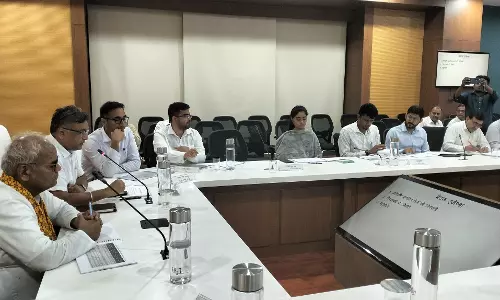 Jodhpur जिले के प्रभारी मंत्री ने की अतिवृष्टि राहत कार्यों की समीक्षा Jodhpur जिले के प्रभारी मंत्री ने की अतिवृष्टि राहत कार्यों की समीक्षा