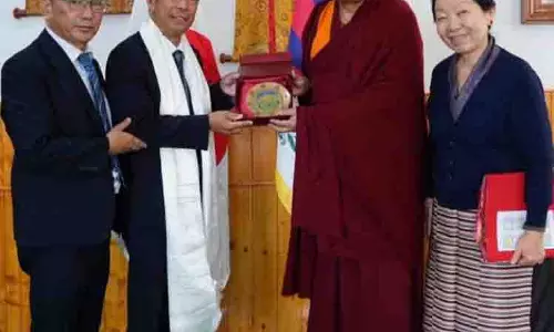 जापानी सांसद ने Dharamsala में निर्वासित तिब्बती संसद का दौरा किया जापानी सांसद ने Dharamsala में निर्वासित तिब्बती संसद का दौरा किया