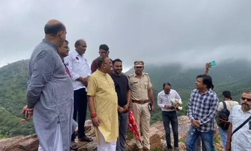 Jaipur: विधानसभा अध्यक्ष ने किया गंगा-भैरव घाटी का अवलोक Jaipur: विधानसभा अध्यक्ष ने किया गंगा-भैरव घाटी का अवलोक