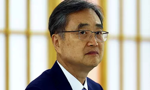 South Korea ने अमेरिकी नागरिक गिरफ्तारी पर चिंता जताई South Korea ने अमेरिकी नागरिक गिरफ्तारी पर चिंता जताई