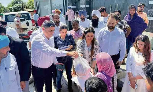 जिला न्यायाधीश ने Sutlej तटबंध की स्थिति की समीक्षा की जिला न्यायाधीश ने Sutlej तटबंध की स्थिति की समीक्षा की