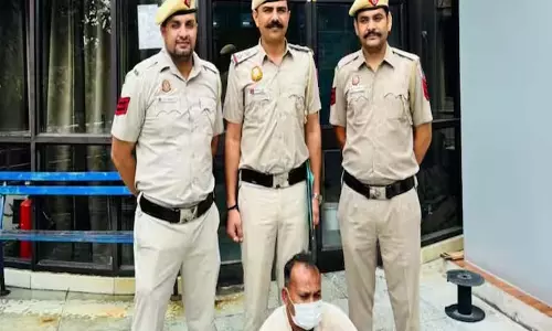 बेरोजगार युवाओं और महिलाओं को विदेश नौकरी का झांसा देकर की ठगी, गिरफ्तार बेरोजगार युवाओं और महिलाओं को विदेश नौकरी का झांसा देकर की ठगी, गिरफ्तार