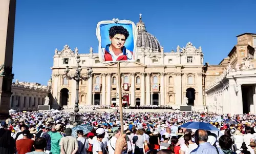 Pope Leo XIV ने कार्लो एक्यूटिस को प्रथम सहस्राब्दी संत घोषित किया Pope Leo XIV ने कार्लो एक्यूटिस को प्रथम सहस्राब्दी संत घोषित किया