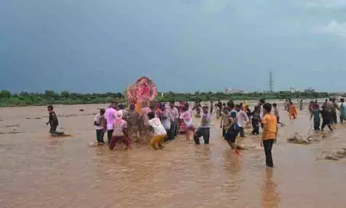 गणपति विसर्जन जुलूस ने Panchkula में उत्सव का माहौल ला दिया गणपति विसर्जन जुलूस ने Panchkula में उत्सव का माहौल ला दिया