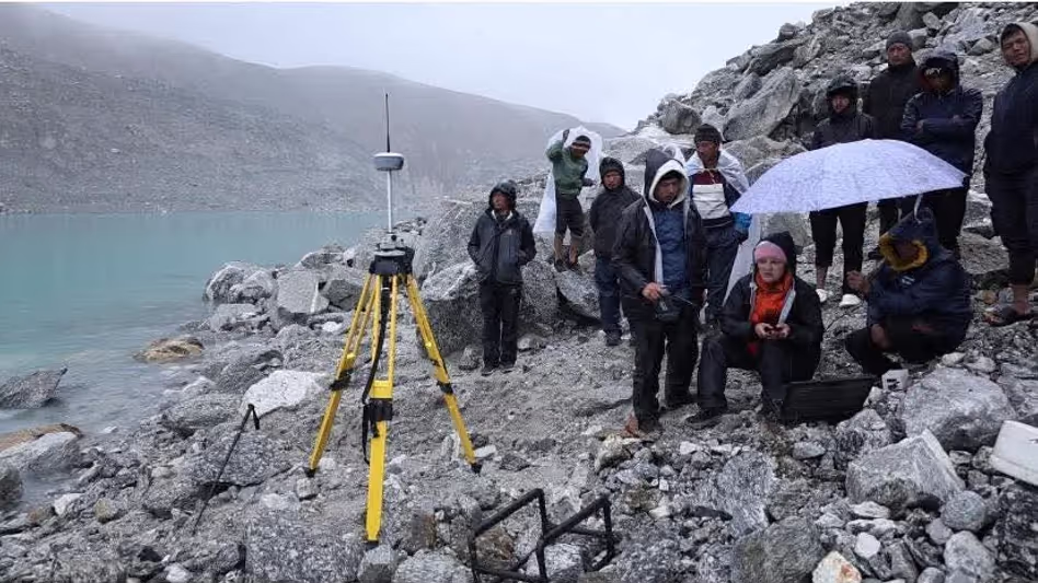 ऐतिहासिक हिमालयी हिमनद झील सर्वेक्षण संपन्न, Sikkim झील का पहली बार अन्वेषण