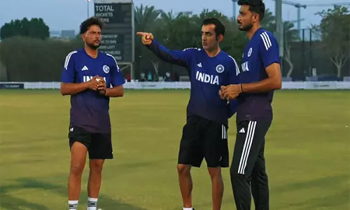 टीम इंडिया दुबई में गहन सत्र के साथ Asia Cup 2025 की तैयारी में जुटी टीम इंडिया दुबई में गहन सत्र के साथ Asia Cup 2025 की तैयारी में जुटी