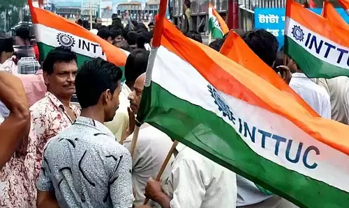 विपक्ष ने नामांकन दाखिल करने में बाधा डालने का आरोप लगाया विपक्ष ने नामांकन दाखिल करने में बाधा डालने का आरोप लगाया