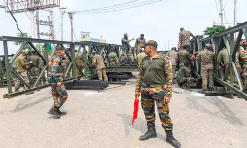 jammu में सड़कें और बिजली बहाल, रियासी-रामबन में पैसेंजर ट्रेन शुरू करने का फैसला jammu में सड़कें और बिजली बहाल, रियासी-रामबन में पैसेंजर ट्रेन शुरू करने का फैसला