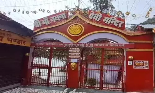 नैना देवी मंदिर के कपाट बंद, पुजारी ने बताया कब भक्त कर पाएंगे दर्शन नैना देवी मंदिर के कपाट बंद, पुजारी ने बताया कब भक्त कर पाएंगे दर्शन