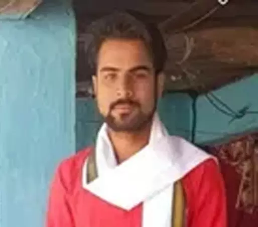 उपसरपंच लापता होने से गांव में फैली सनसनी, हत्या की आशंका उपसरपंच लापता होने से गांव में फैली सनसनी, हत्या की आशंका