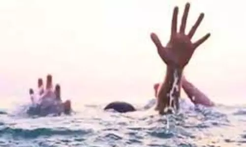 Bihar : गंगा में नहाने के दौरान चार लड़कियां डूबीं