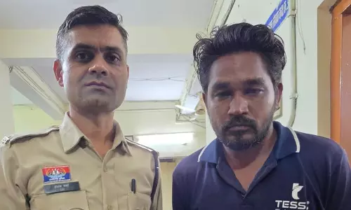 बड़े भाई ने कैंची से छोटे भाई पर किया हमला, बाइक को लेकर हत्या की कोशिश की बड़े भाई ने कैंची से छोटे भाई पर किया हमला, बाइक को लेकर हत्या की कोशिश की