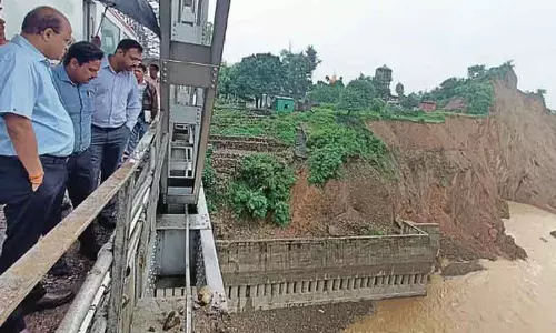 सड़क बंद: बाढ़ विशेष कटरा-संगलदान ट्रेन सेवा आज से शुरू सड़क बंद: बाढ़ विशेष कटरा-संगलदान ट्रेन सेवा आज से शुरू