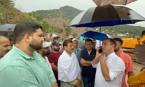विपक्ष के नेता सुनील शर्मा ने उधमपुर हाईवे की तुरंत मरम्मत के दिए निर्देश विपक्ष के नेता सुनील शर्मा ने उधमपुर हाईवे की तुरंत मरम्मत के दिए निर्देश