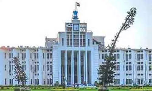 Odisha: डीसी से कहा OAS, ORS अधिकारियों को राज्य मुख्यालयों के अनधिकृत दौरों पर चेताएं