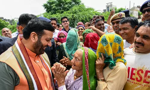 Haryana के मुख्यमंत्री नायब सैनी ने नग्गल जलभराव की समस्या के स्थायी समाधान का वादा किया Haryana के मुख्यमंत्री नायब सैनी ने नग्गल जलभराव की समस्या के स्थायी समाधान का वादा किया