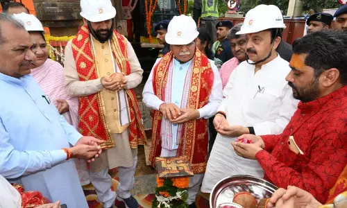 Haryana : 15 साल के इंतजार के बाद गुरुग्राम मेट्रो विस्तार के लिए तैयार Haryana : 15 साल के इंतजार के बाद गुरुग्राम मेट्रो विस्तार के लिए तैयार