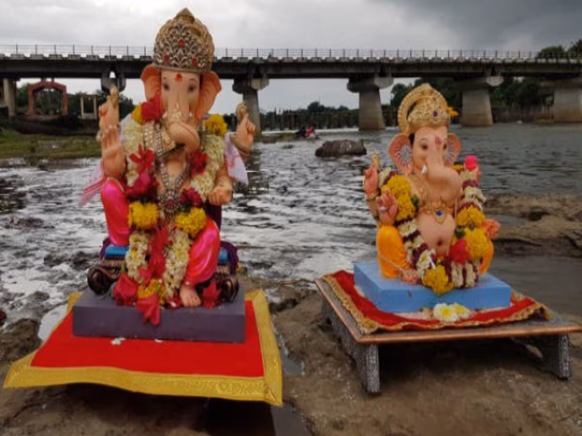 Bhopal: श्रद्धालुओं ने मिलकर किया 80 हजार प्रतिमाओं का विसर्जन